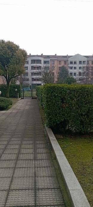 Appartamento a Brugherio in Via Monte Cervino, 44 - Foto 3