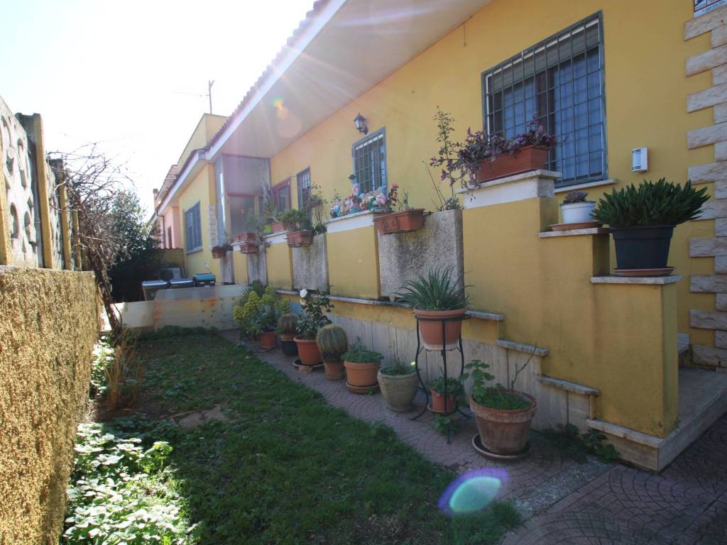 Villa a Fiumicino in Via Trincea delle Frasche, 249 - Foto 5