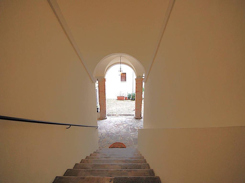 Appartamento a Spoleto in Piazza Achille Sansi - Foto 3