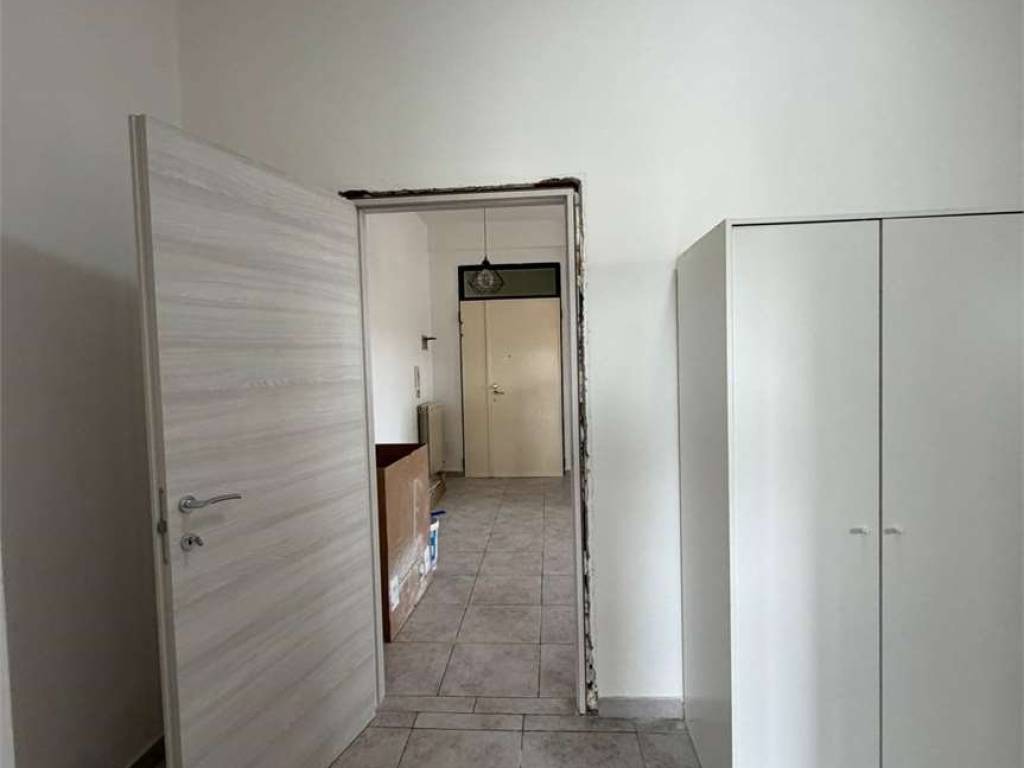 Appartamento a Civitanova marche in Via Dante Alighieri - Foto 4