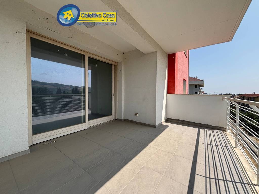 Appartamento a Teramo in viale crispi, 104 - Foto 2