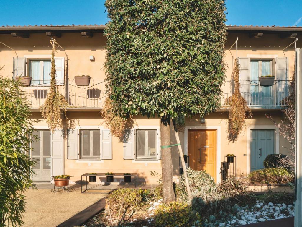 Palazzo / stabile a La morra in Via Fontane - Foto 2