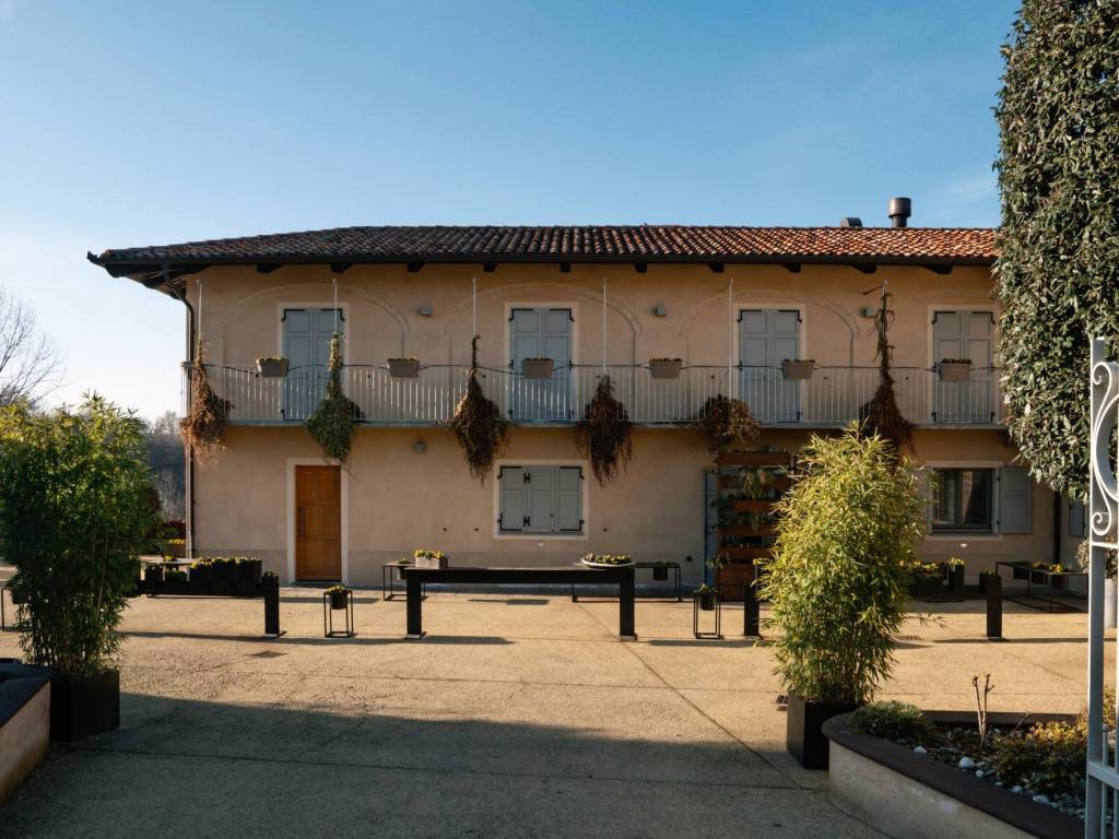 Palazzo / stabile a La morra in Via Fontane - Foto 3