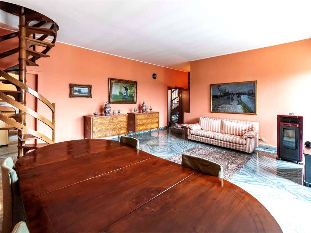 Villa a Inverigo in Via Cagnola, 2 - Foto 4