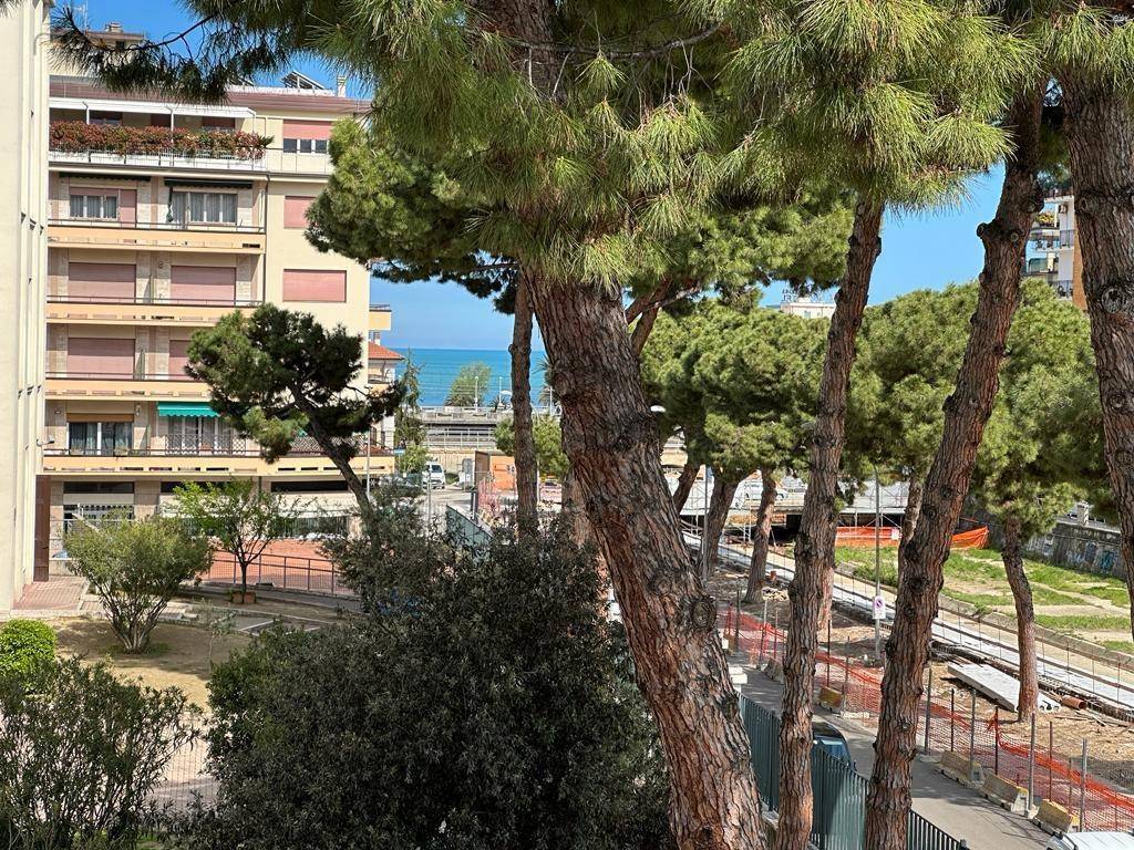 Appartamento a San benedetto del tronto in Via Curzi, 66 - Foto 4