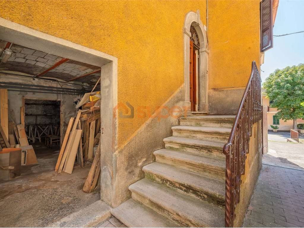 Casa indipendente a Perugia in Piazza della Costituzione - Foto 2
