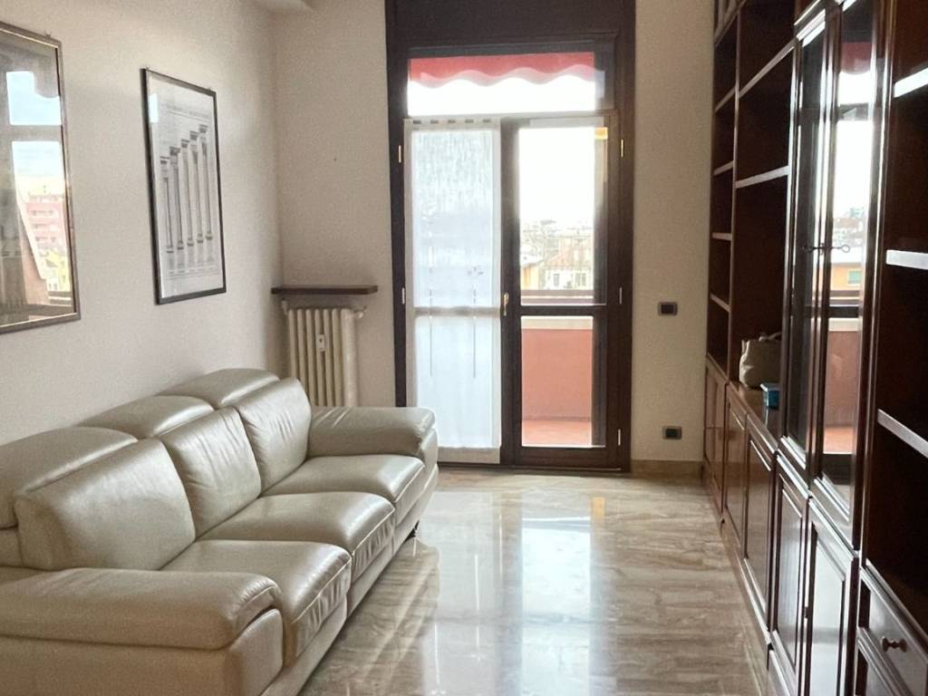 Appartamento a Monza in Via Emilio Borsa, 25 - Foto 3