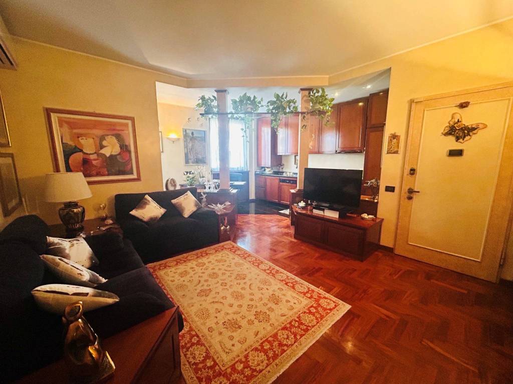 Appartamento a Buccinasco in Via degli Alpini - Foto 3