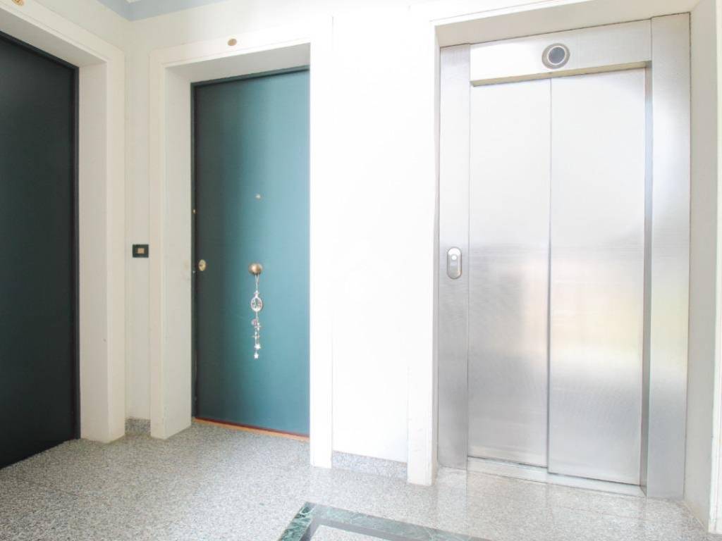 Appartamento a Montesilvano in Via alberto d'andrea, 3 - Foto 2