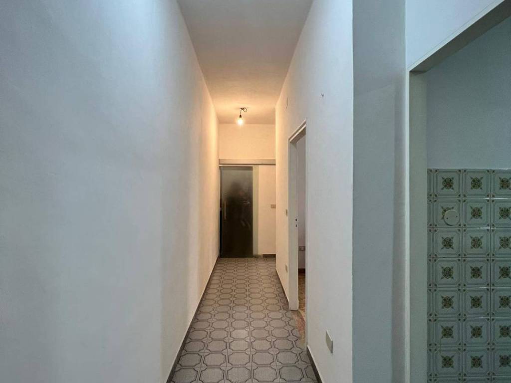 Appartamento a Lenola in Via Lago - Foto 4