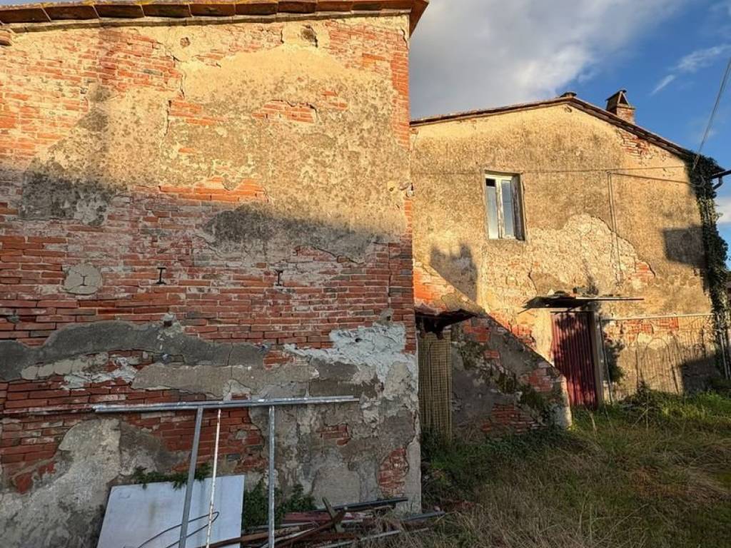 Casa indipendente a Montecatini-terme in Via Del Gelso - Foto 2