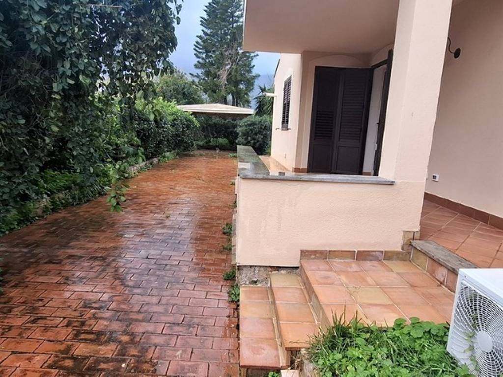 Villa a Carini in Via Bernardo Mattarella - Foto 3