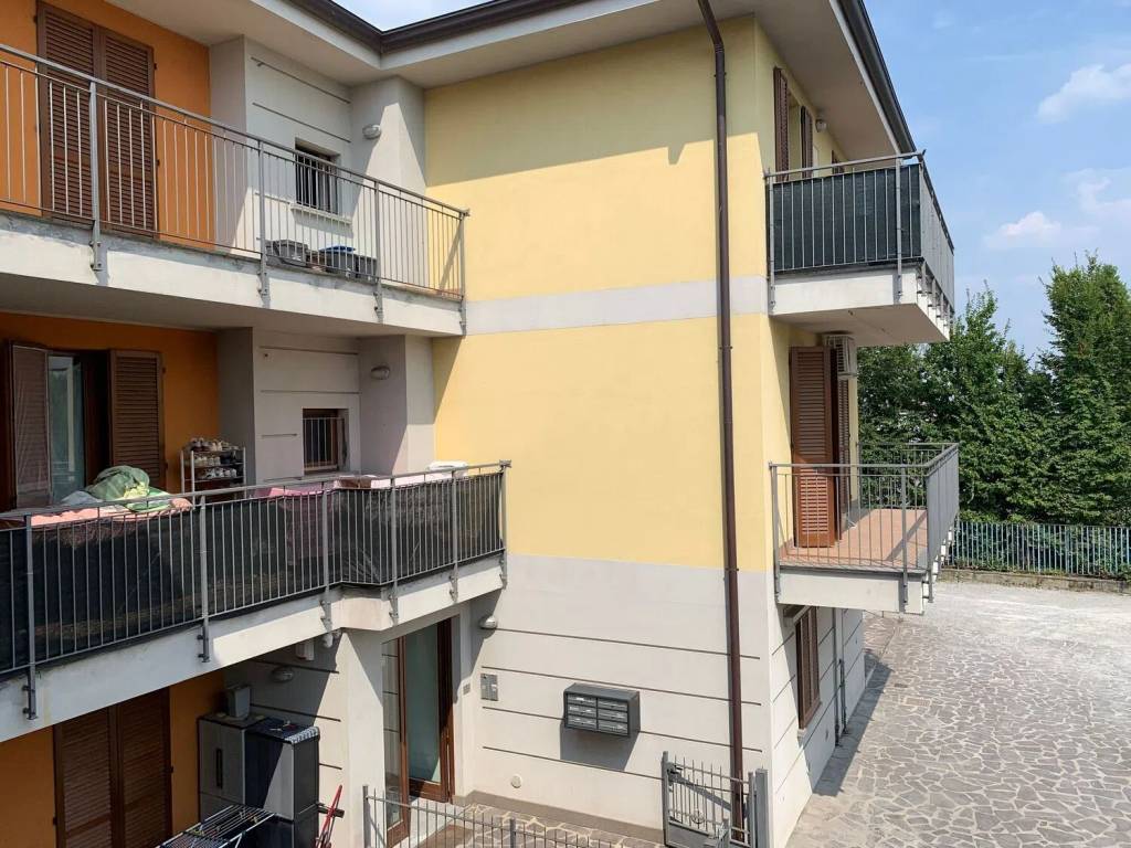 Appartamento a Osio sopra in Corso Italia, 20 - Foto 2