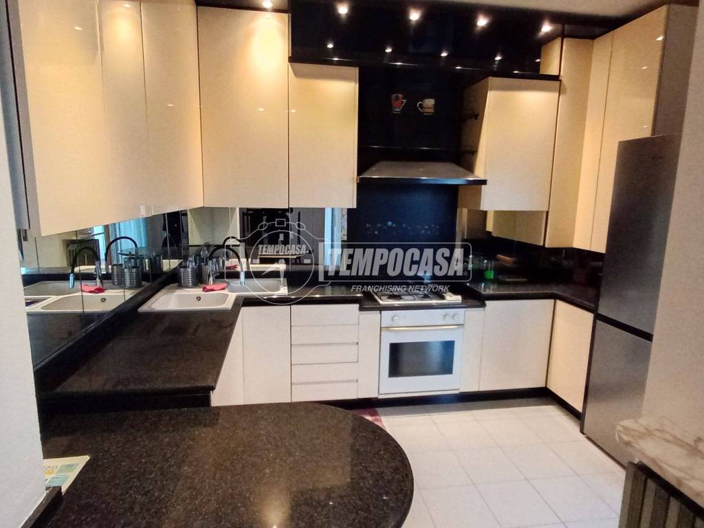 Appartamento a Cesate in Via PIAVE 40 - Foto 3