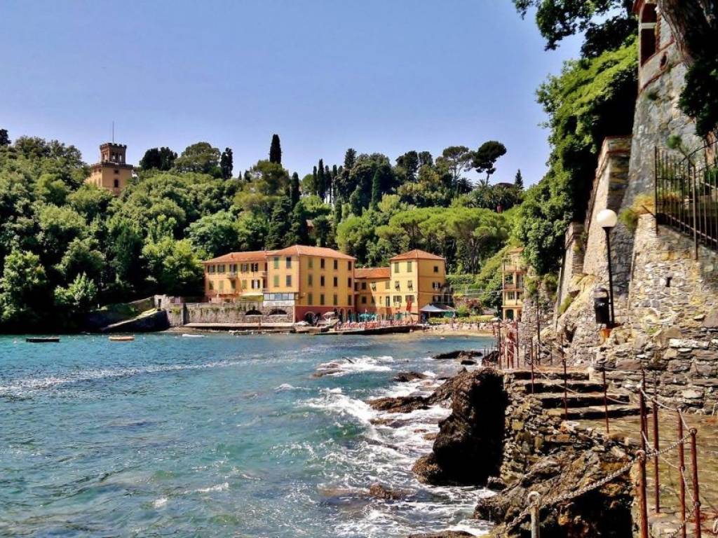 Appartamento a Rapallo in Via Privata dei Lecci - Foto 3