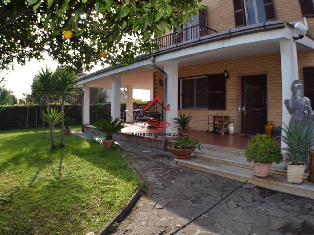 Villa a Fiumicino in Via Doberdò - Foto 4