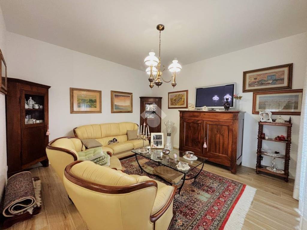 Villa a Montale in Via Arrigo Boito, 38 - Foto 5