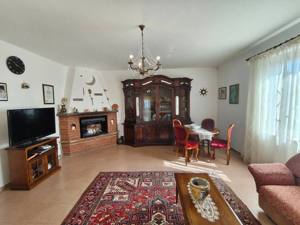 Villa a Tuoro sul trasimeno in Via Giuseppe Mazzini No Number - Foto 3