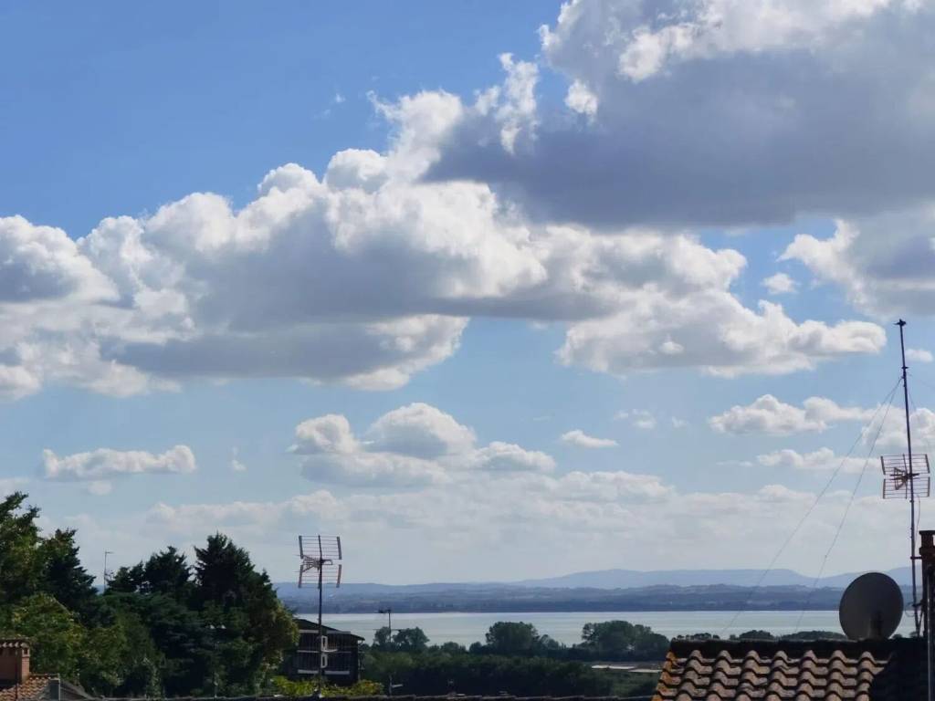 Appartamento a Tuoro sul trasimeno in Via Baroncino - Foto 2