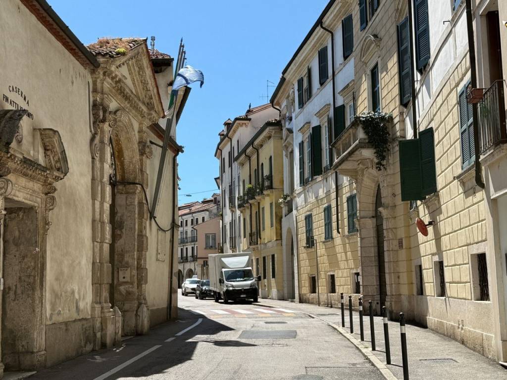 Appartamento a Vicenza in Contra' San Tomaso - Foto 5