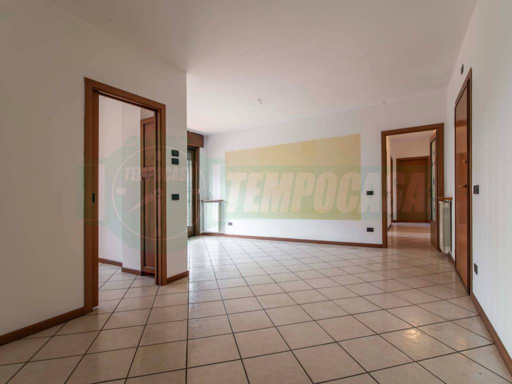 Appartamento a Tradate in Via Damiano Chiesa, 6 - Foto 5