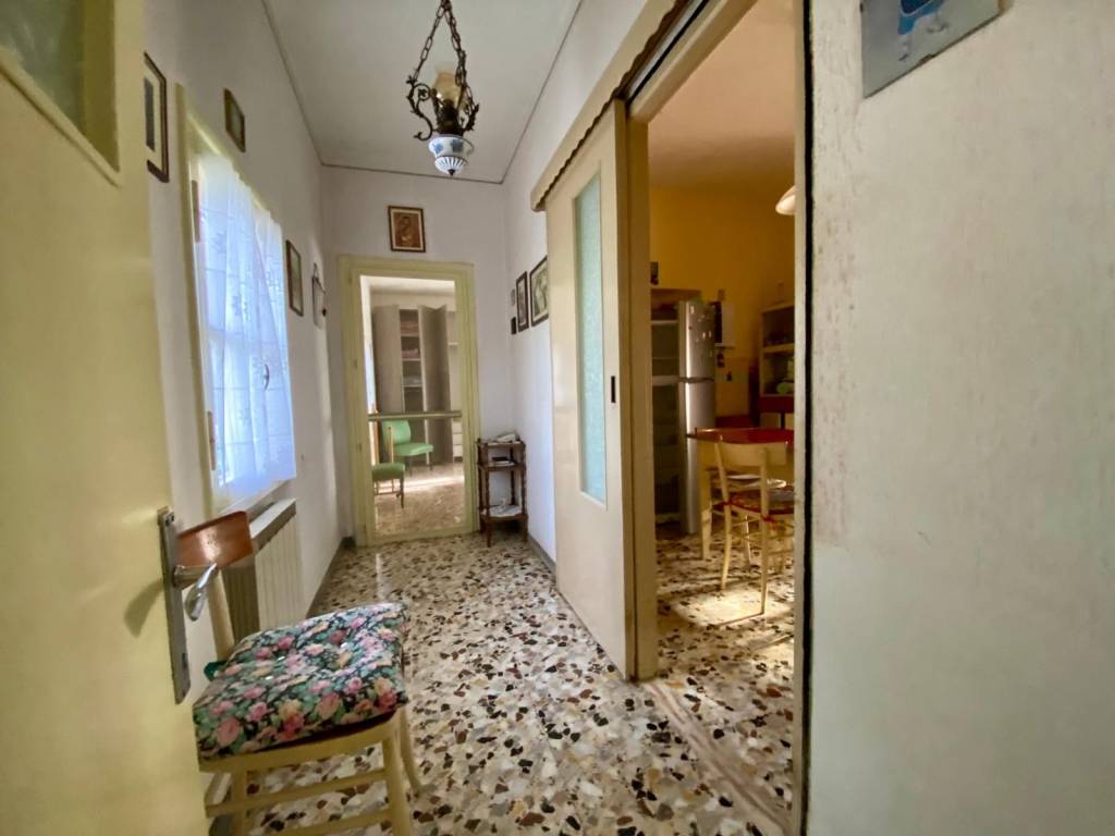 Villa a Sermoneta in Via Fuga - Foto 4