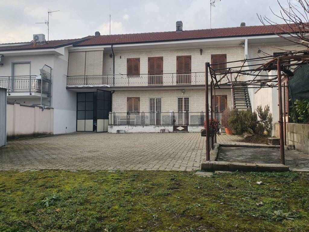 Casa indipendente a Piossasco in Via Marchile Cappella, 27 - Foto 3