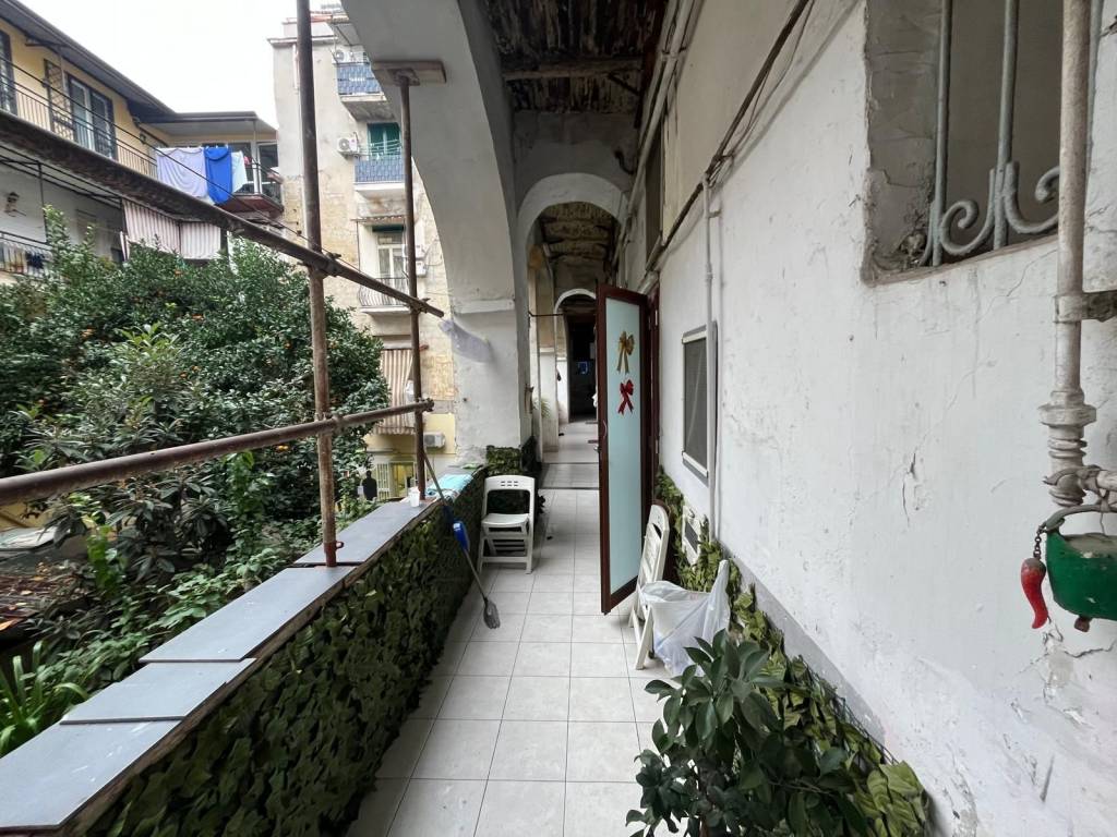 Appartamento a Napoli in Via Camillo Porzio, 74 - Foto 4
