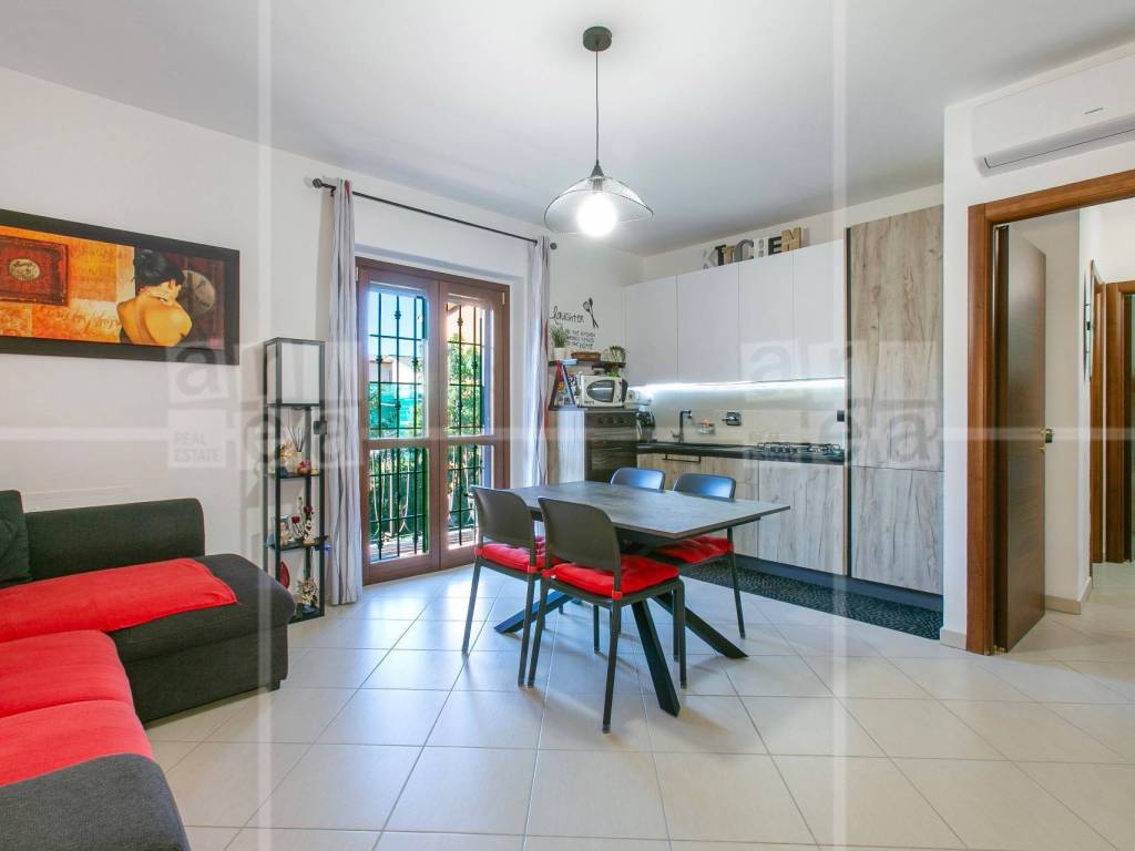 Appartamento a Marino in Via Edmondo De Amicis, 8 - Foto 2