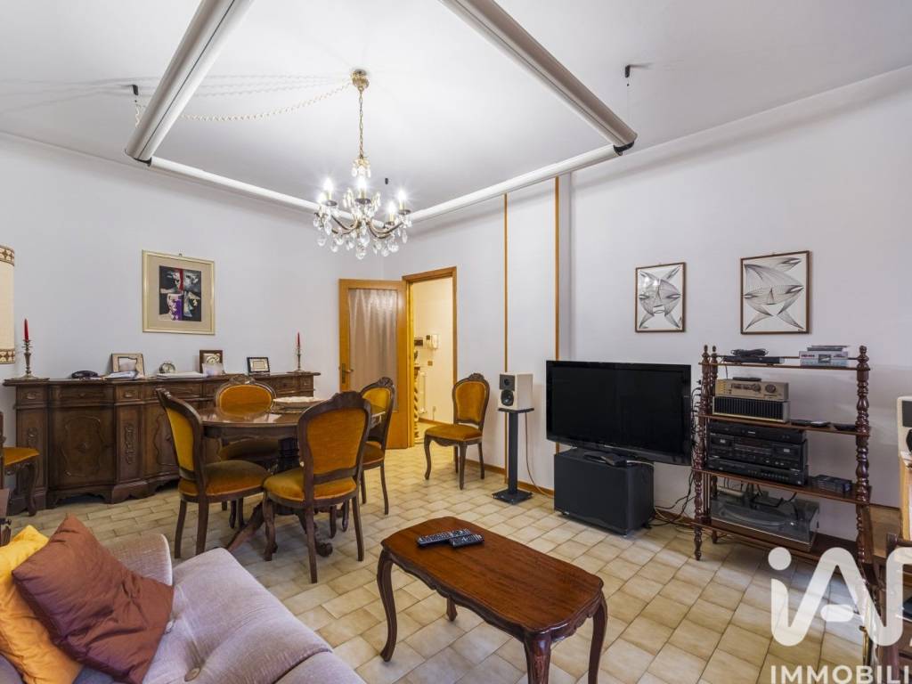 Appartamento a Macerata in Via Velini - Foto 3