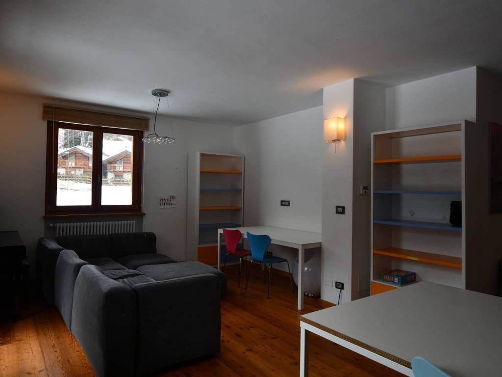 Appartamento a Bardonecchia in Via Campo Principe - Foto 4