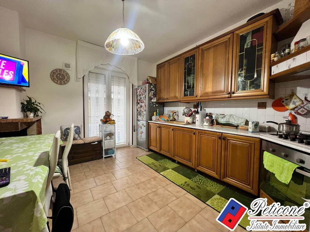 Appartamento a Fondi in VIA FEUDO - Foto 5