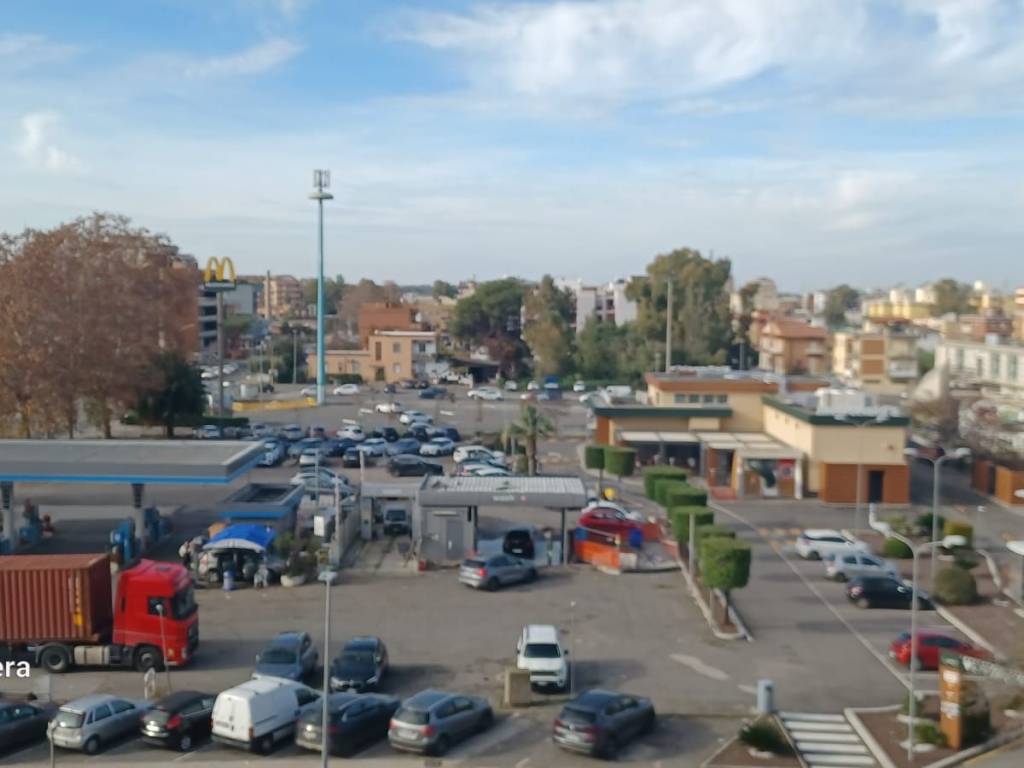 Appartamento a Latina in Via Caio Giulio Cesare - Foto 5