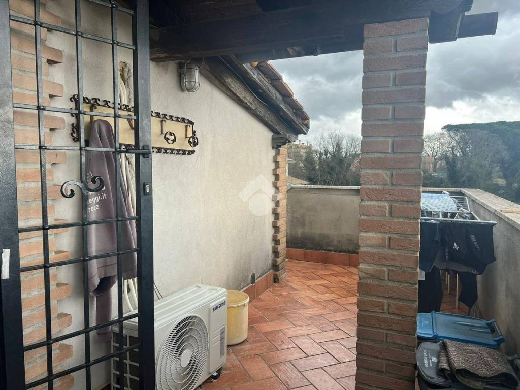 Appartamento a Anguillara sabazia in appartamento via prato michele, 1 - Foto 2