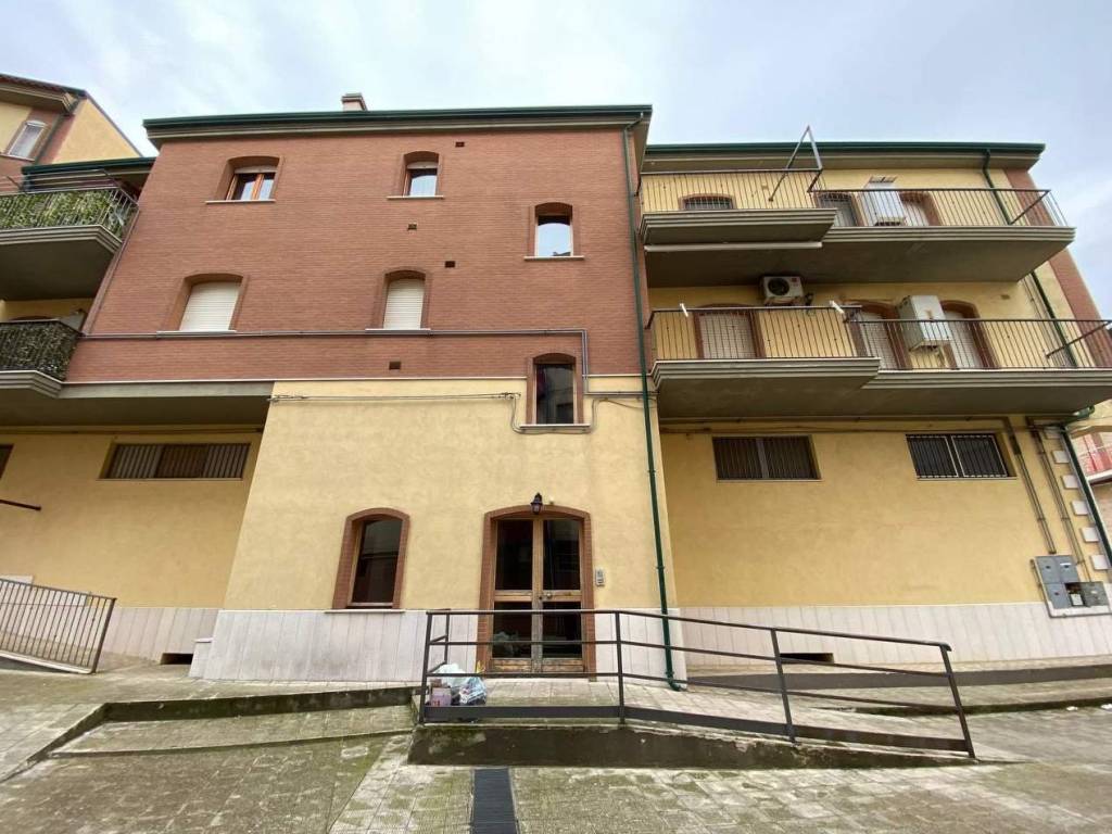 Appartamento a San paolo di civitate in Via Picucci - Foto 3