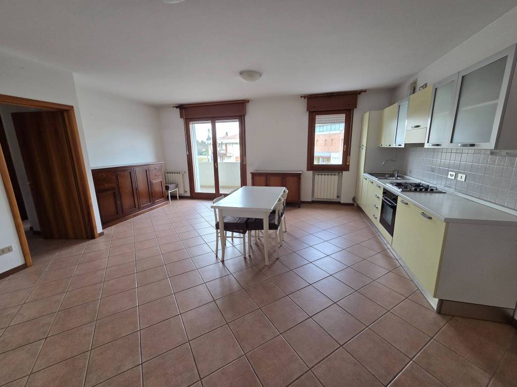 Appartamento a Padova in Via Montà - Foto 2