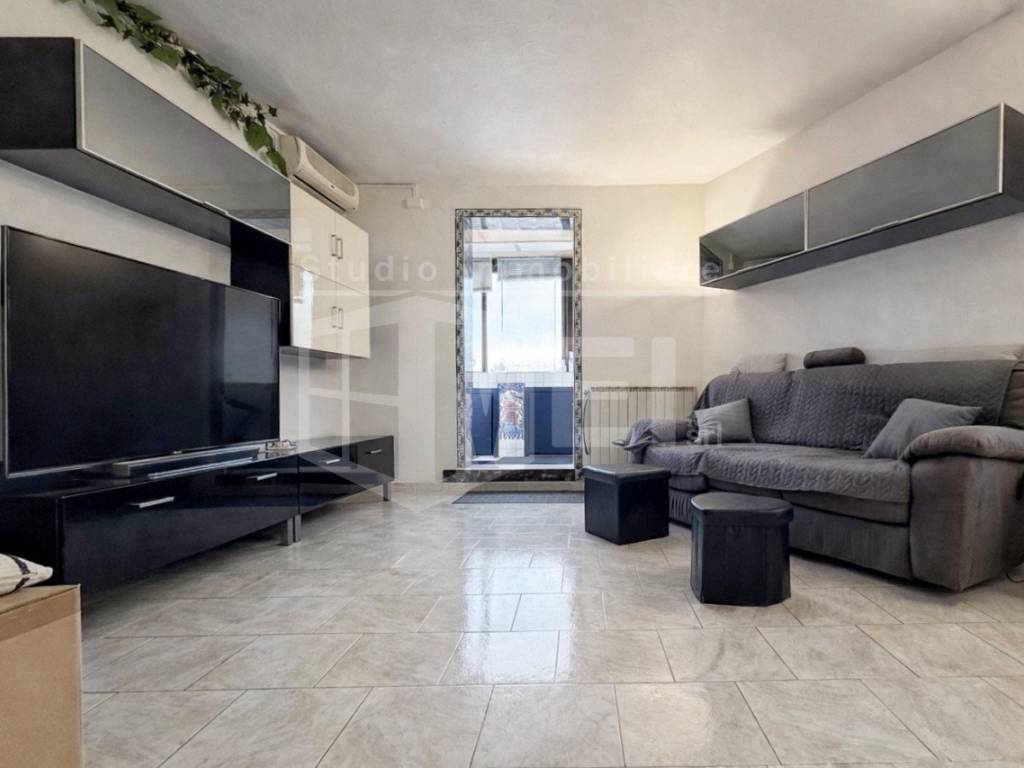 Appartamento a Livorno in Via dei Fulgidi - Foto 2