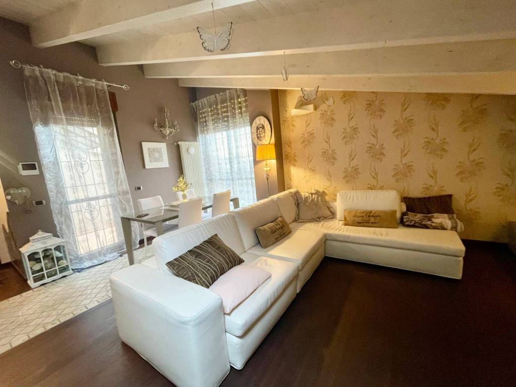 Appartamento a Lissone in Via Carlo Cattaneo, 93 - Foto 3