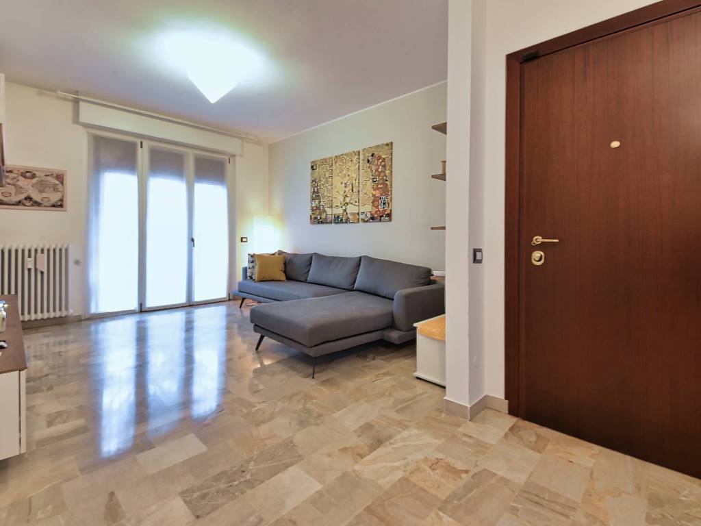 Appartamento a Garbagnate milanese in via Meroni, 28 - Foto 5