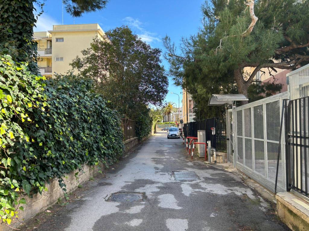 Appartamento a Bari in Corso Alcide De Gasperi, 417 - Foto 2