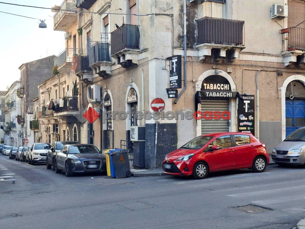 Immobile a Catania in Via Vittorio Emanuele II, 417 - Foto 3