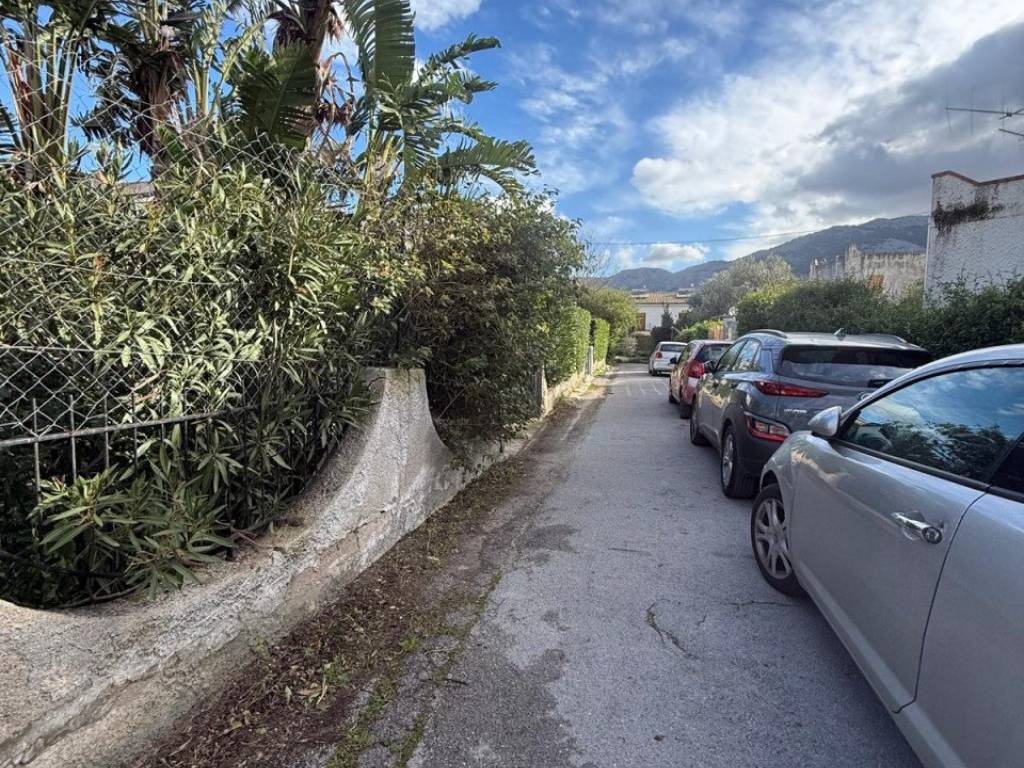 Villa a Carini in Via Tritone, 4 - Foto 2