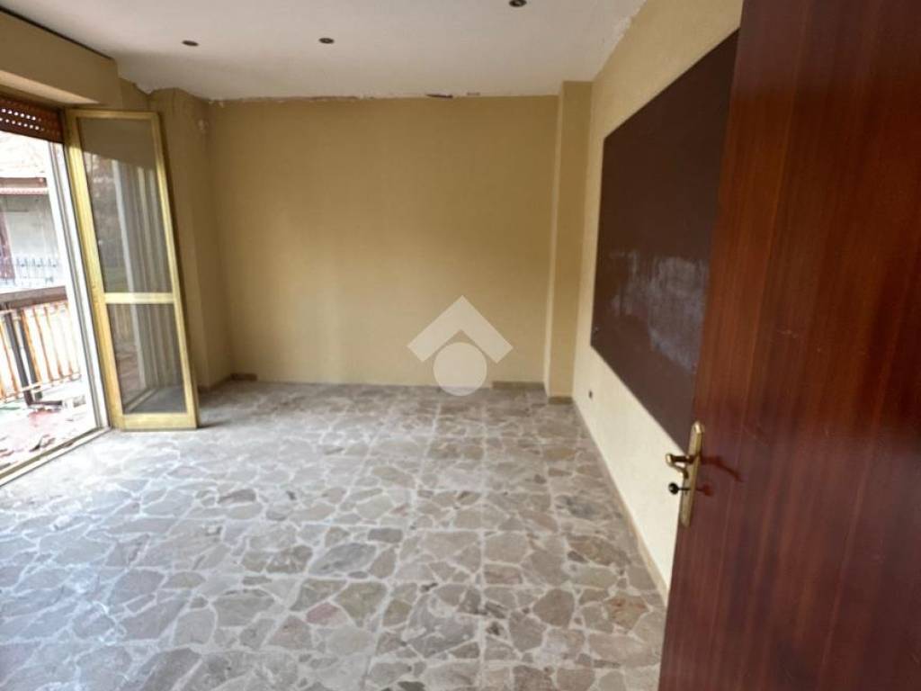 Casa indipendente a Reggio calabria in VIA PARINI, 7 - Foto 2