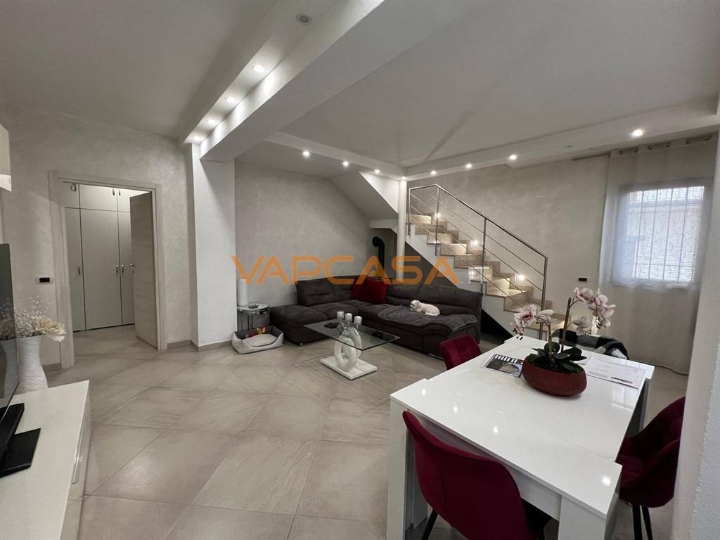 Casa indipendente a Bagnatica in via S. S. Redentore - Foto 5