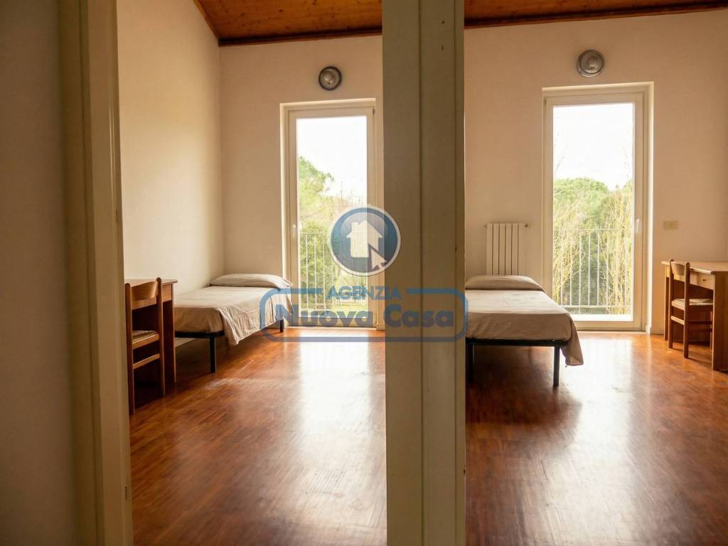 Villa a Ravenna in Via Lago di Garda, 74 - Foto 5