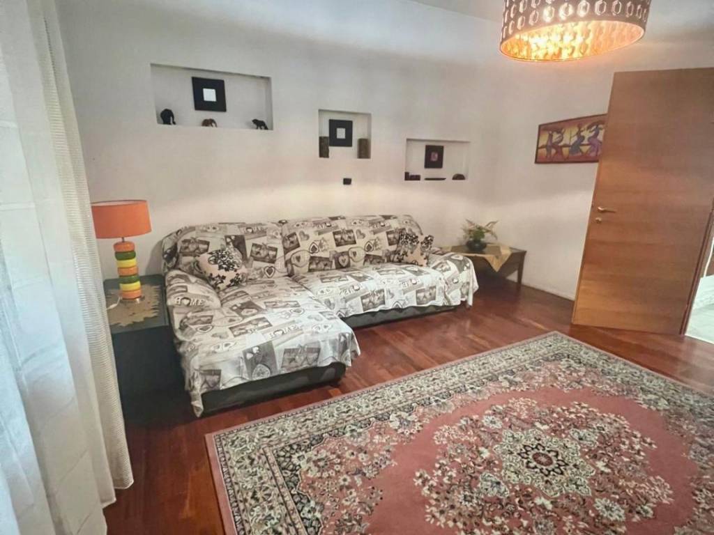 Appartamento a Baranzate in Via Gorizia, 22 - Foto 2