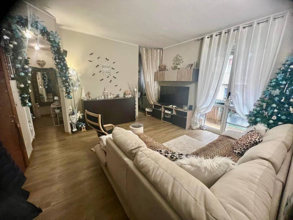 Appartamento a Baranzate in Via Gorizia, 22 - Foto 2