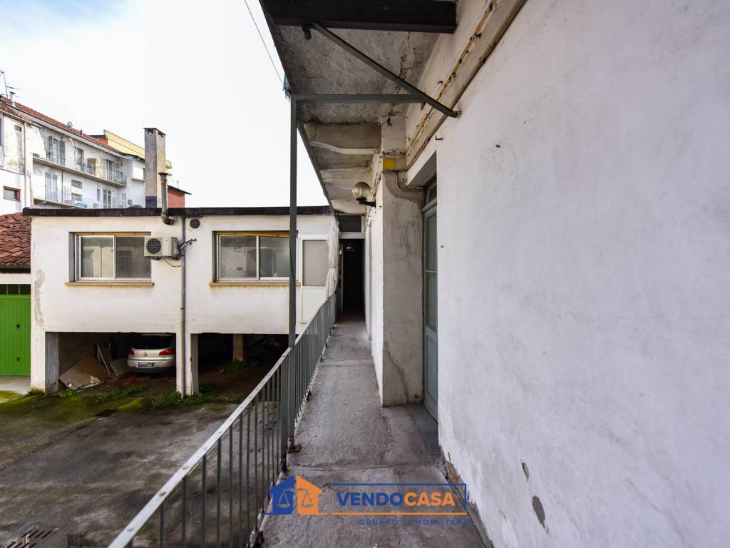 Appartamento a Moncalieri in Via Carlo Tenivelli, 4 - Foto 3