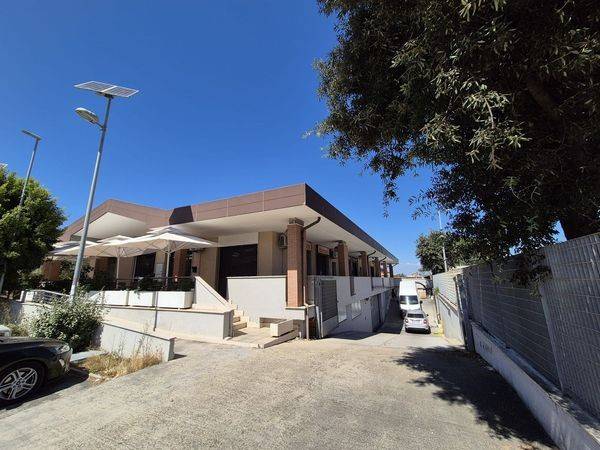 Box / garage a Fiumicino in Via Trincea delle Frasche - Foto 5