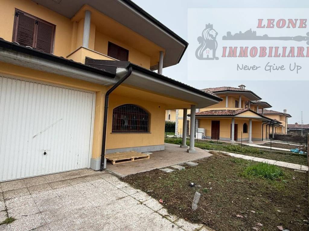 Villa a Roncaro in via cassarà - Foto 5